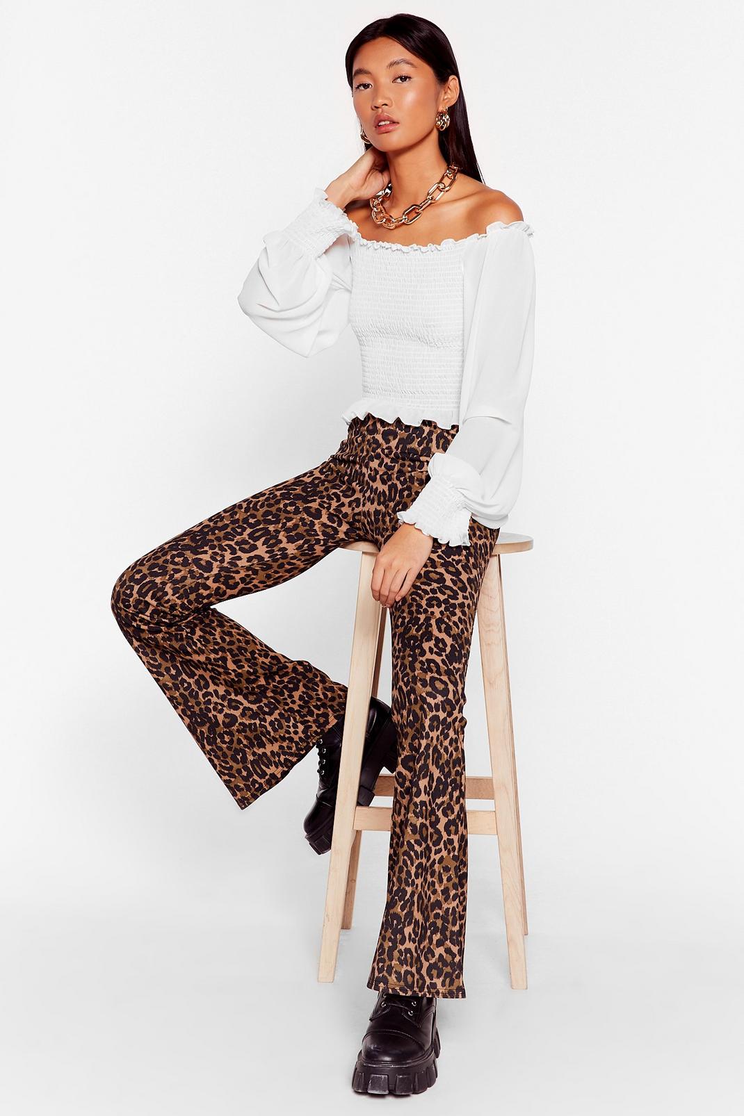 Leopard Print High-Waisted Pants with Flared Silhouette image number 1