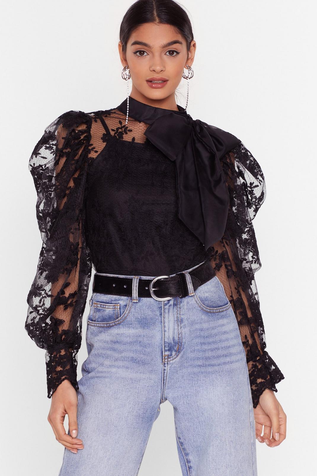 Win the Lace Puff Sleeve Pussybow Top