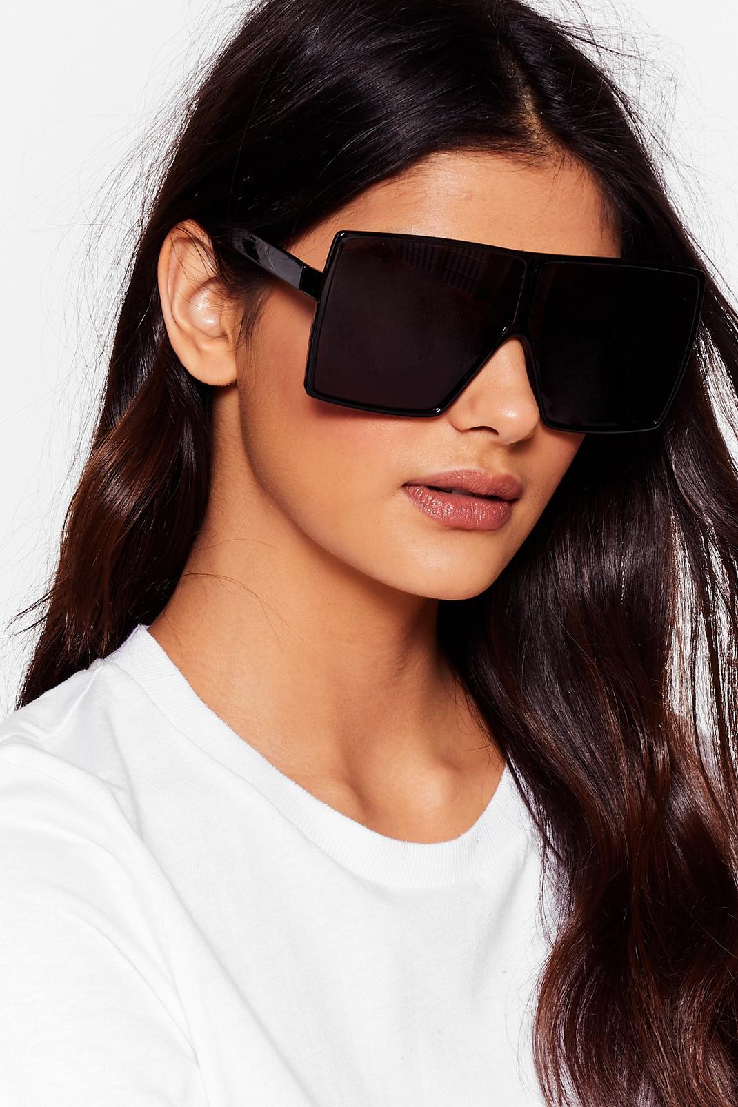 Black Be Square Soon Oversized Tinted Sunglasses image number 1