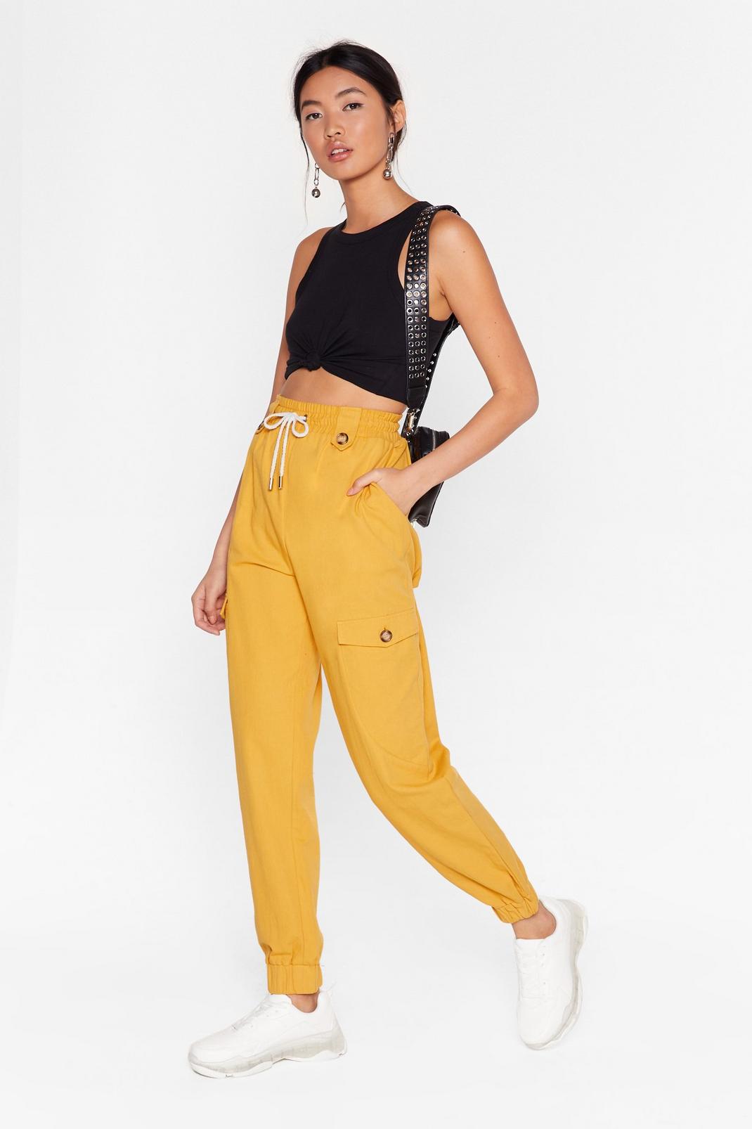 Cargo High-Waisted Pants with Elasticized Cuffs image number 1