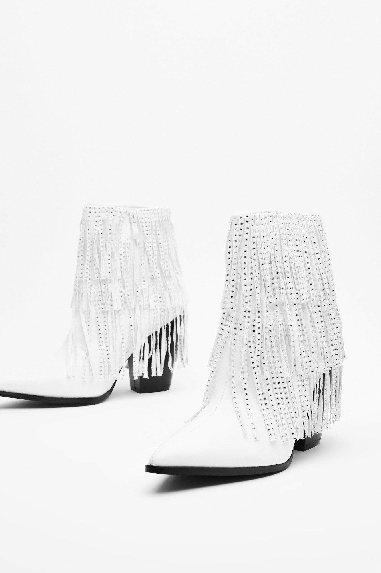 Baby hot sale fringe boots