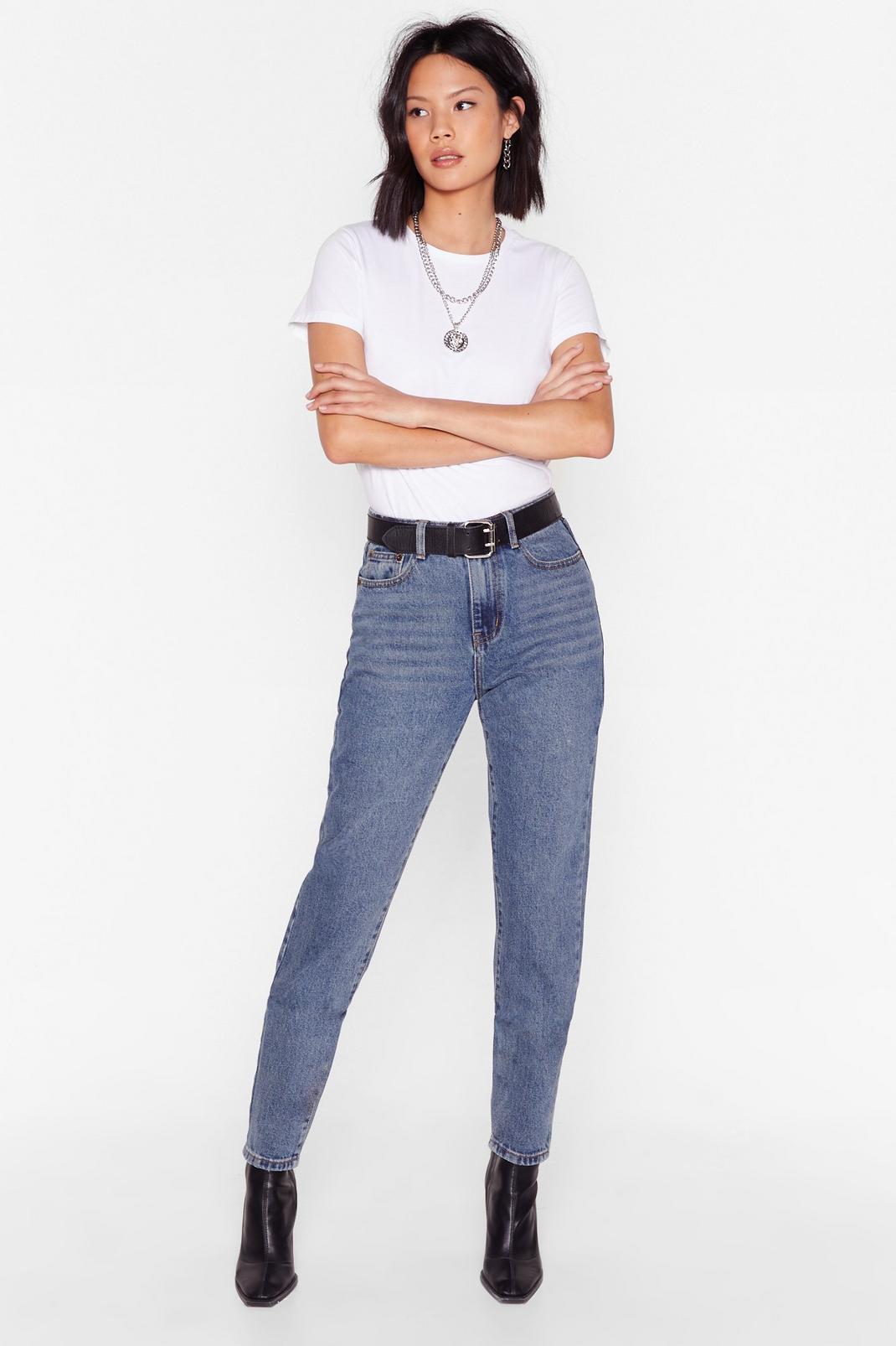 On the Move Long Mom Jeans | Nasty Gal