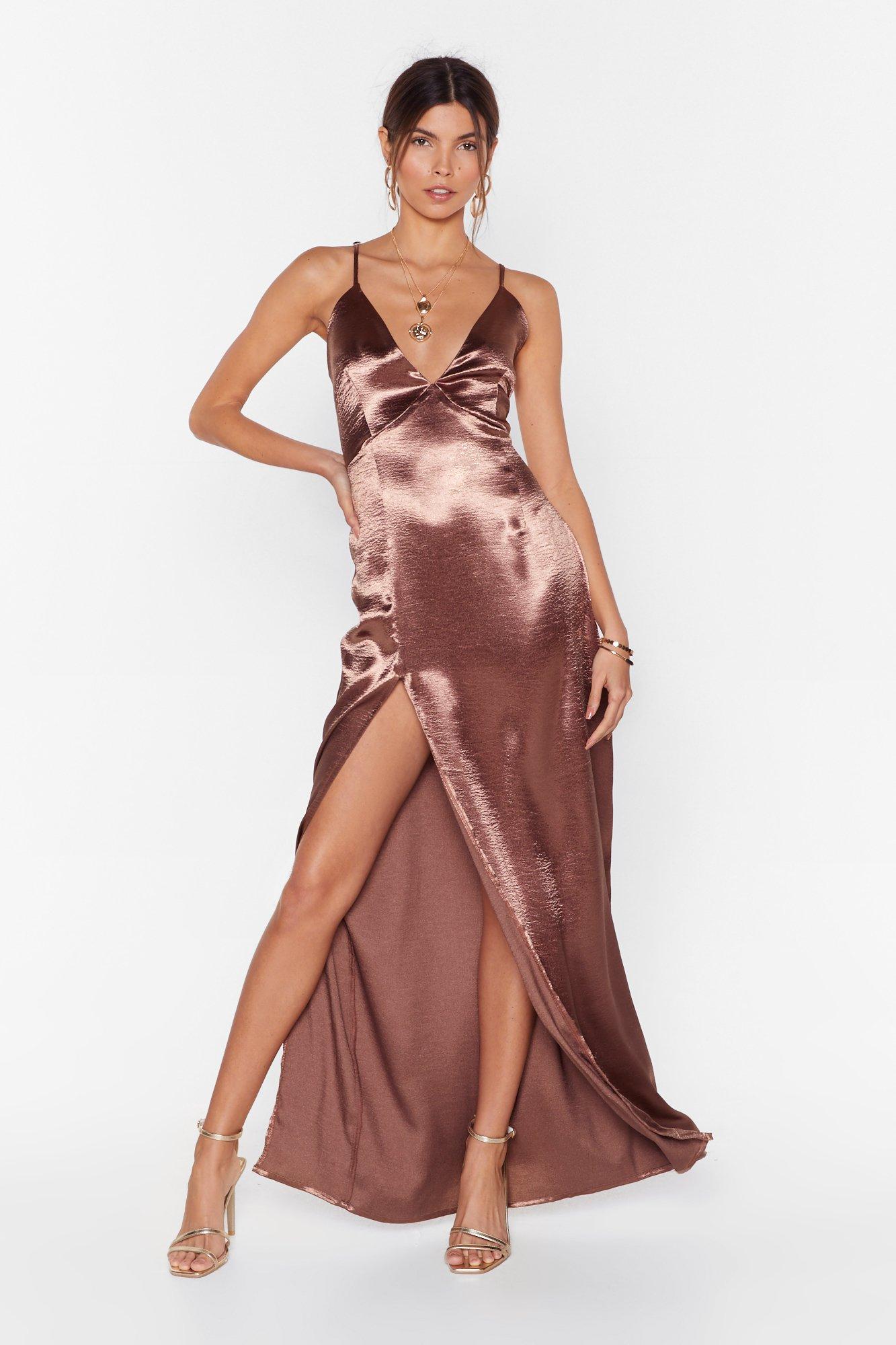 robe longue satin fendue