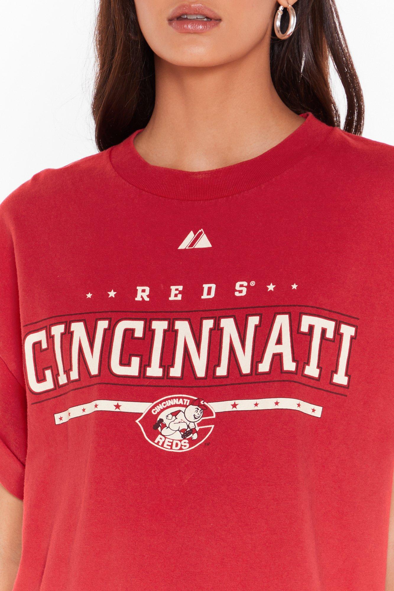 Vintage Cincinnati Red Crewneck Sweatshirt T-shirt