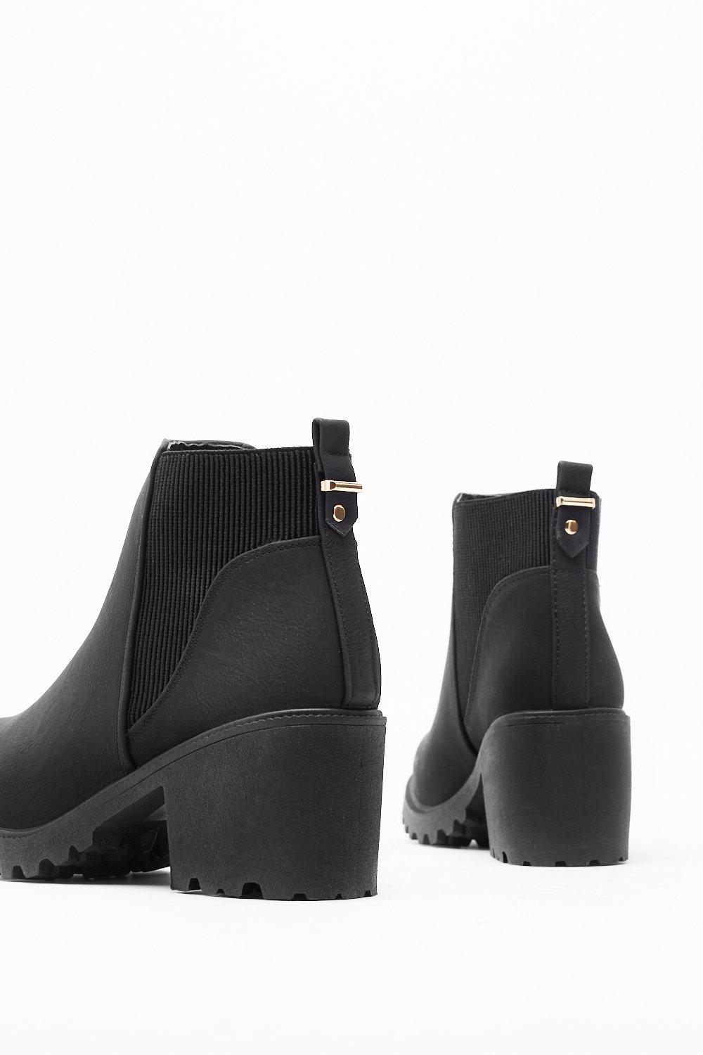 Chelsee girl sale boots