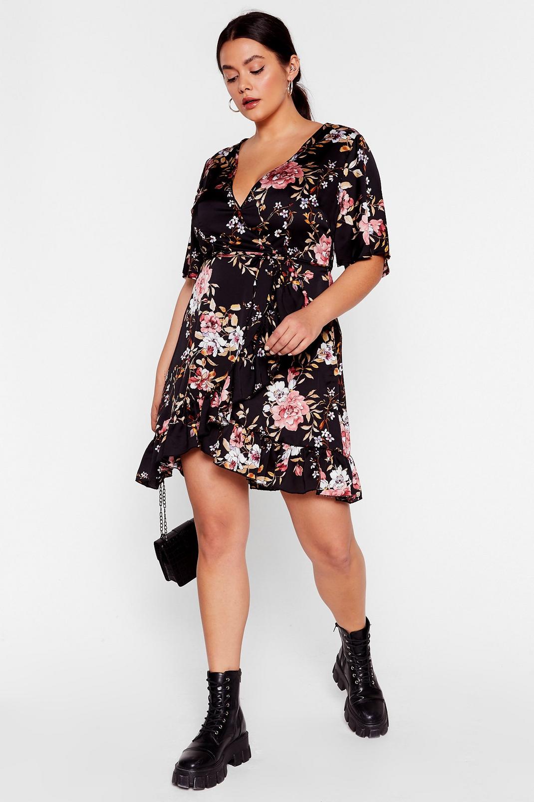 Wall Flower Plus Wrap Dress image number 1
