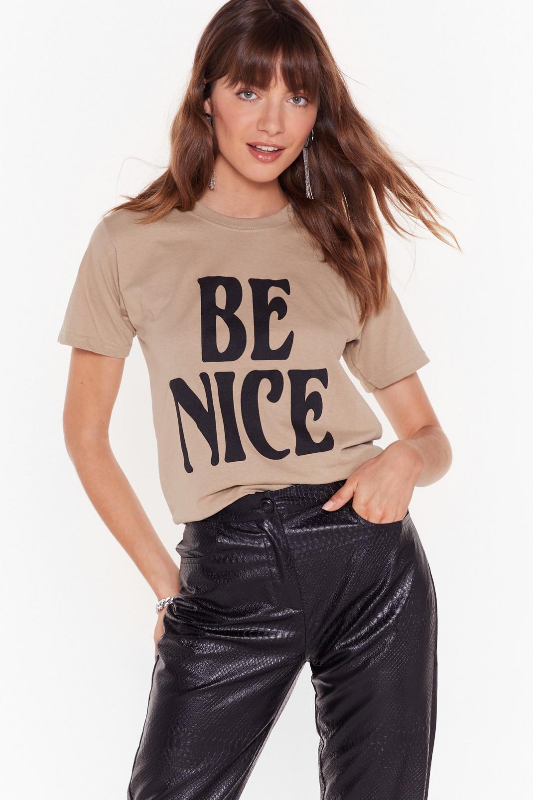 T-shirt à slogan Be Nice image number 1