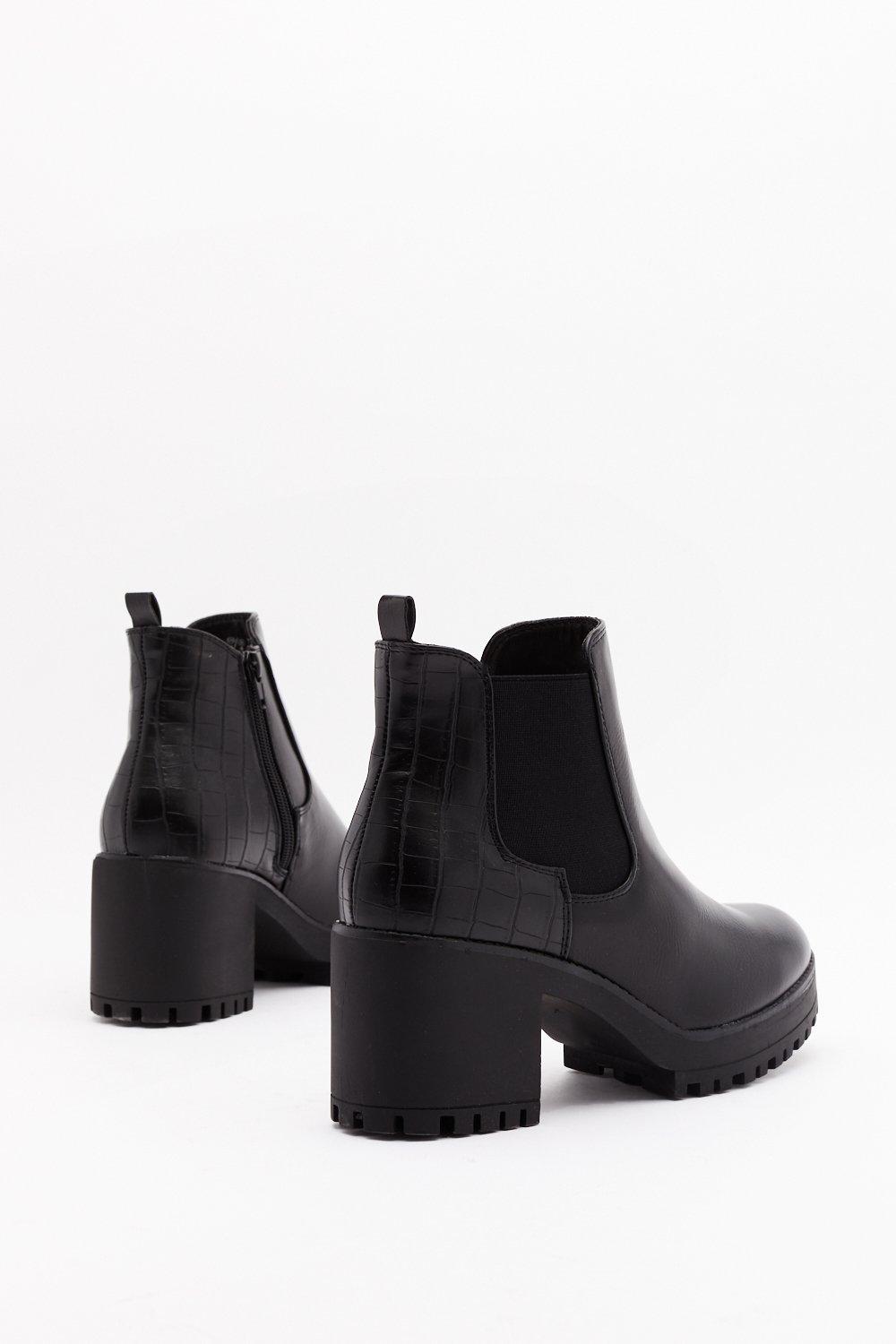 croc effect chelsea boots