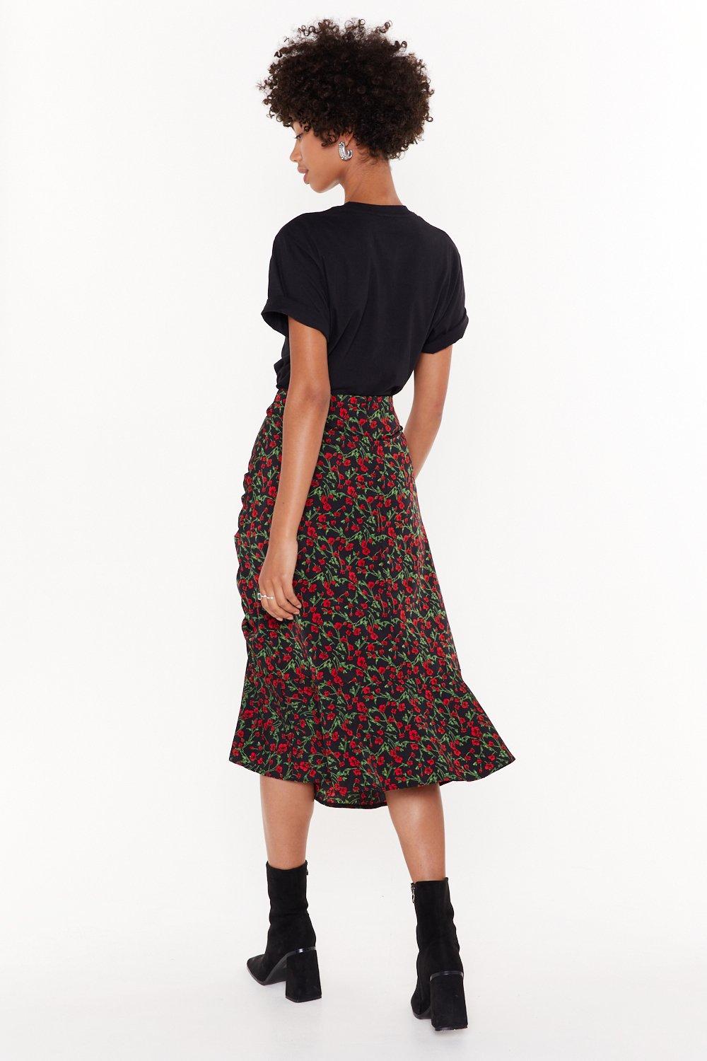 Ruched midi skirt outlet red