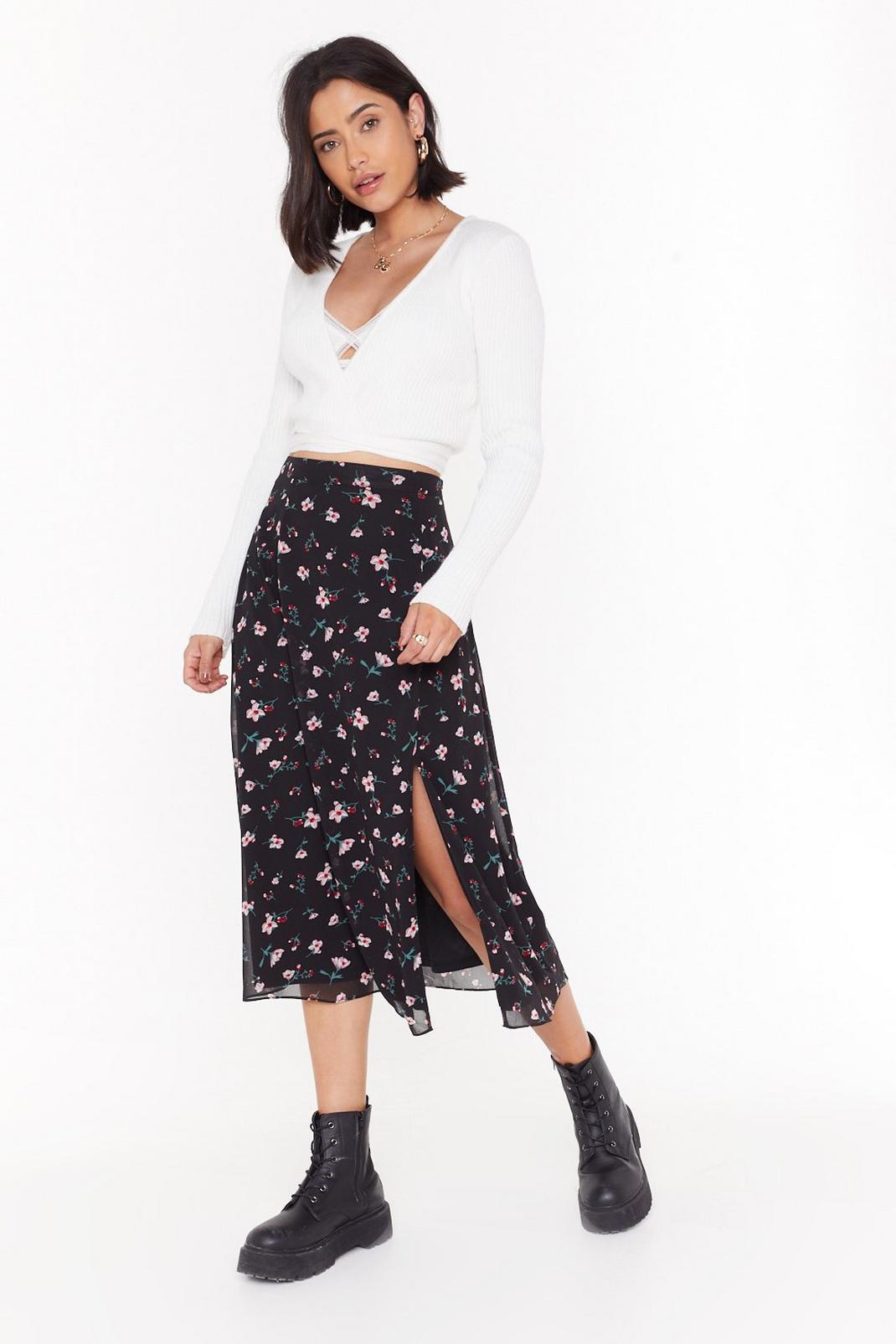 Black Floral Chiffon Slit Midi Skirt image number 1