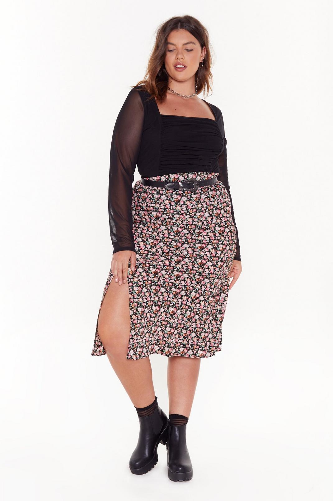 Pretty Damn Good Plus Floral Skirt image number 1