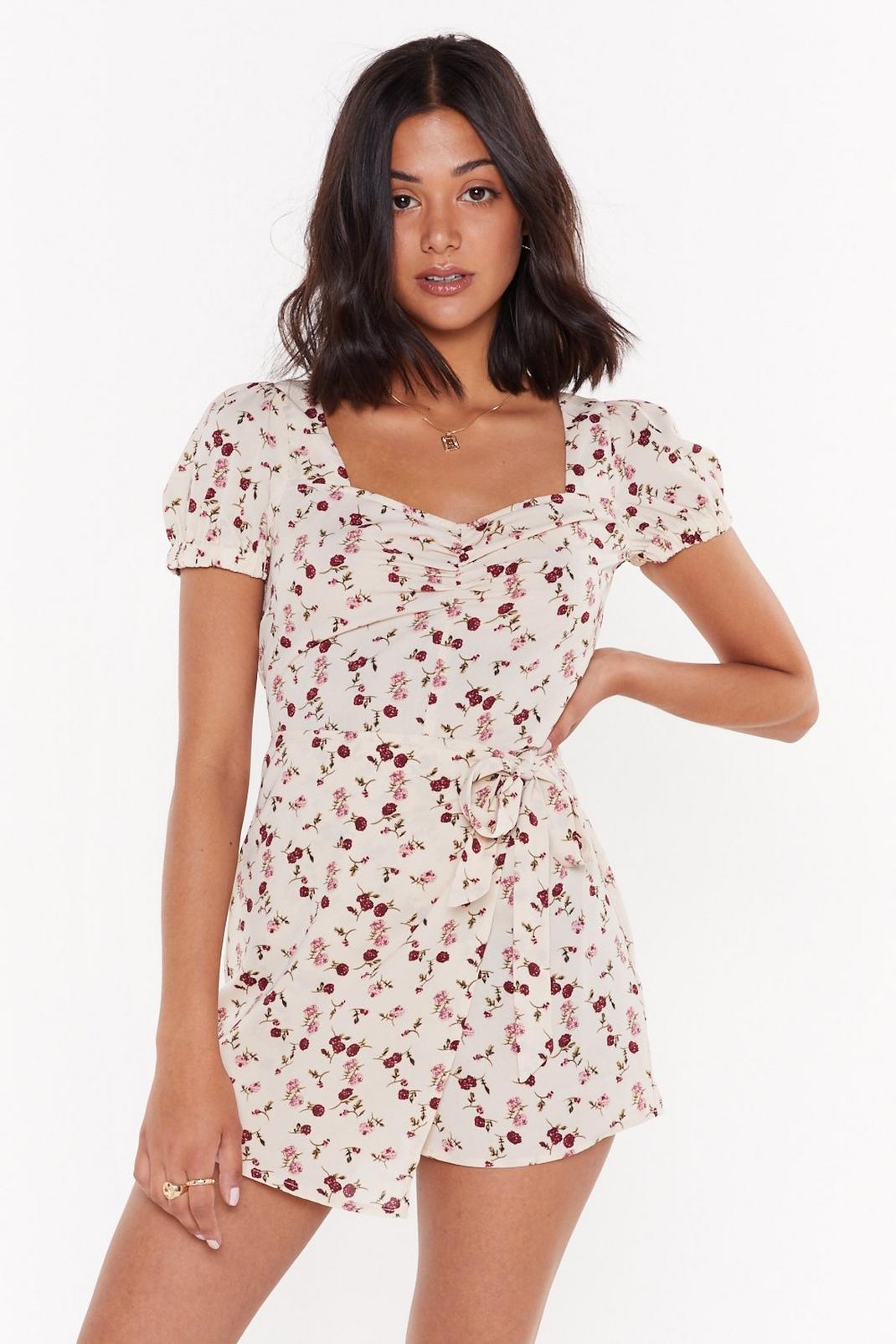 Every Rose Has It's Thorns Floral Tie Romper image number 1