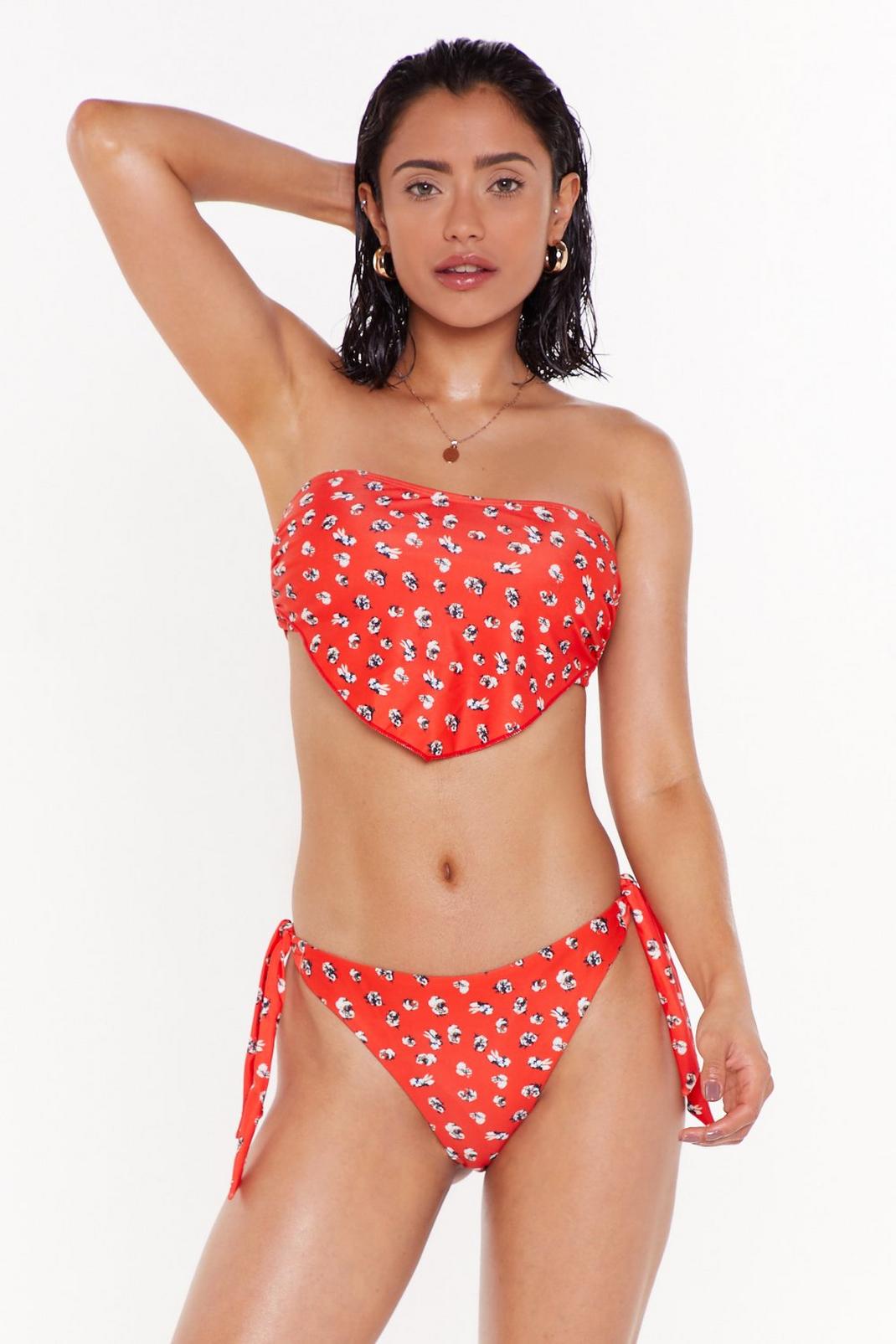 Bikini bandeau & culotte à imprimé fleuri Rdv à la playa image number 1