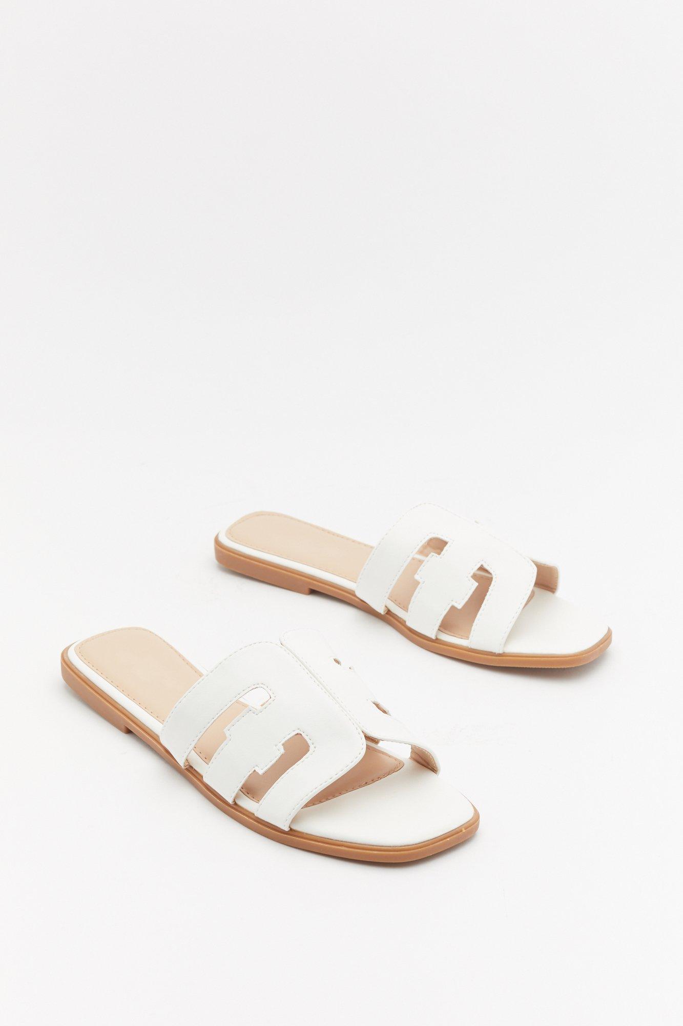 square toe flat mules