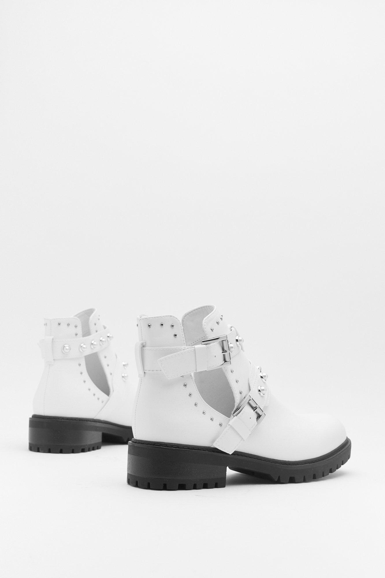 Biker boots with on sale pearls