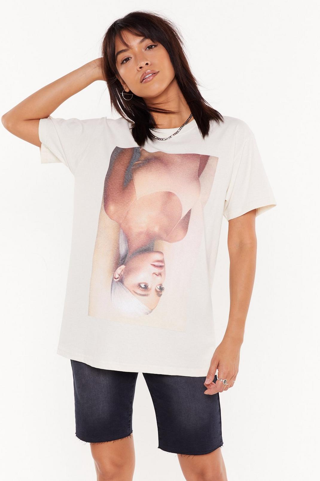 T-shirt ample à l'effigie d'Ariana Grande image number 1