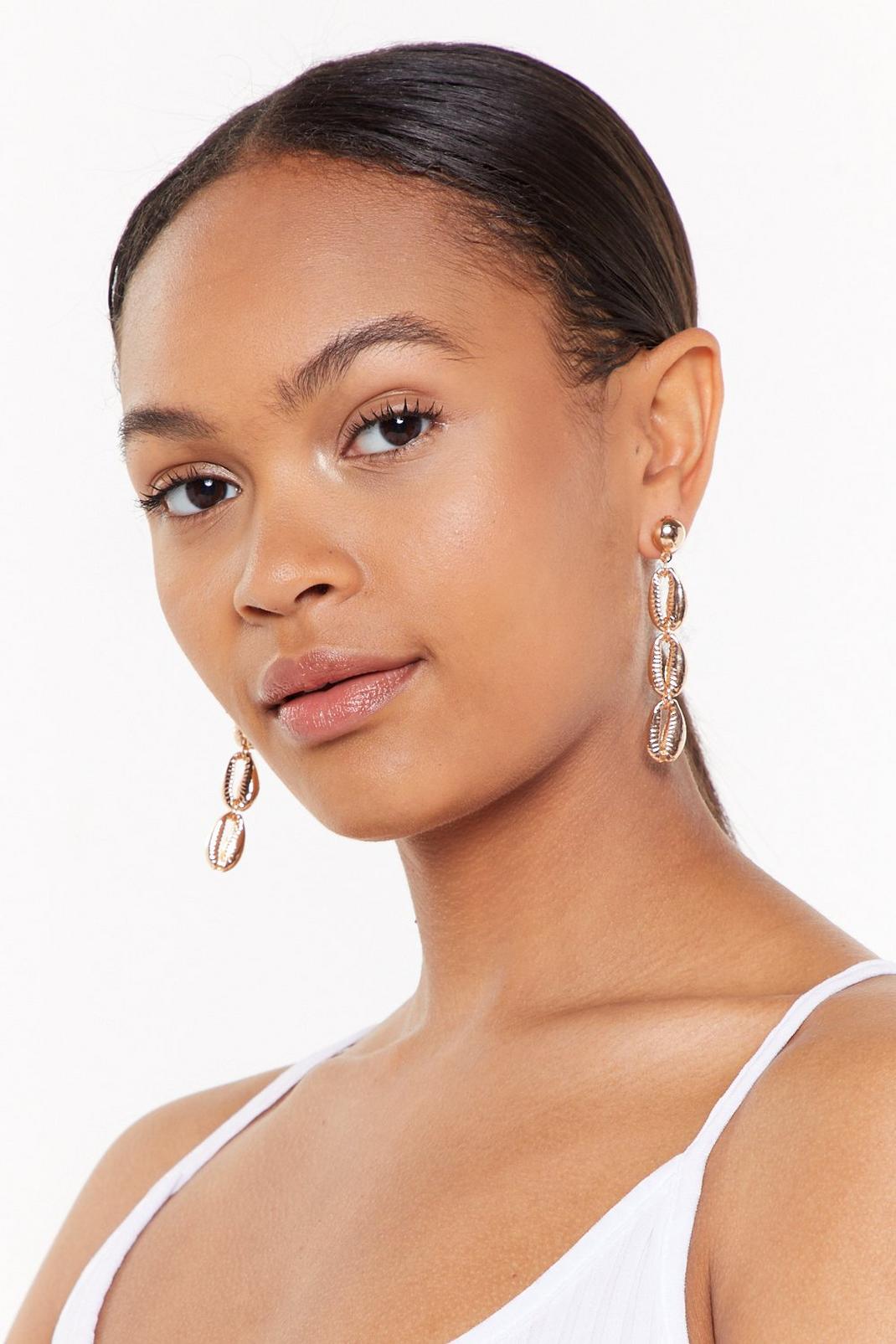 Give 'Em Shell Drop Earrings image number 1