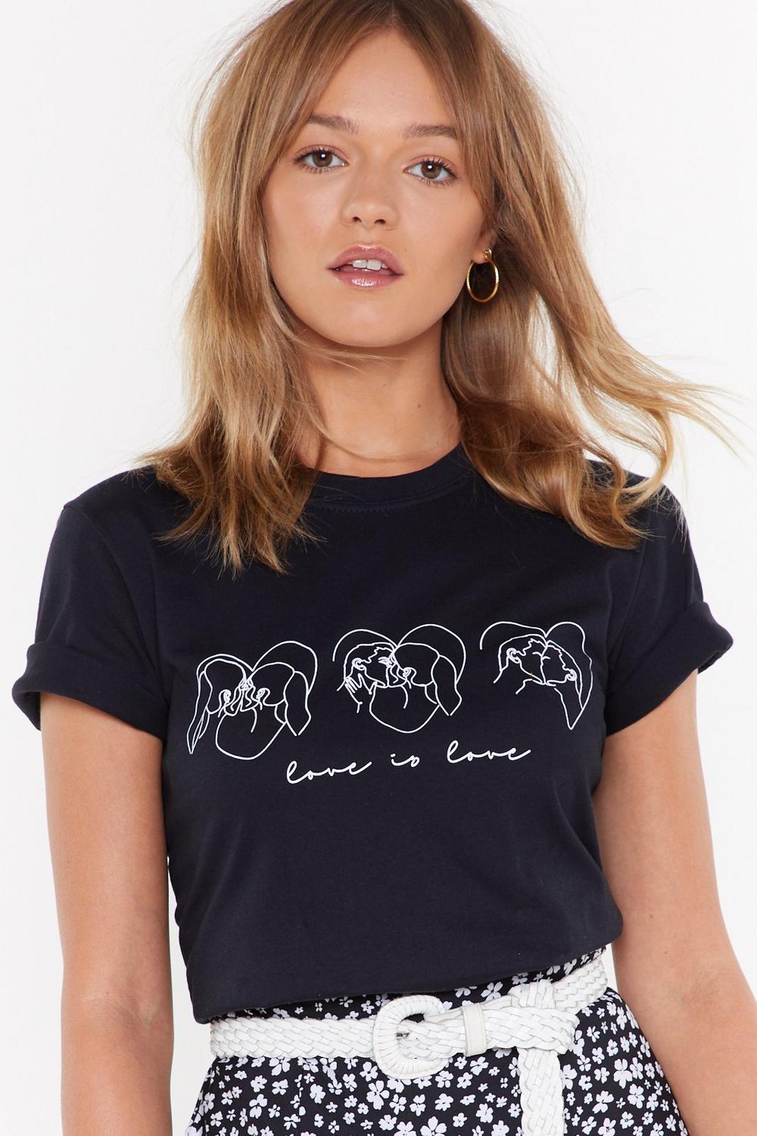 T-shirt à slogan et impressions Love is Love image number 1