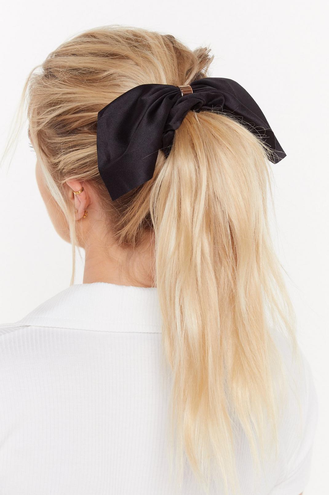 Bow Away Woven Scrunchie image number 1
