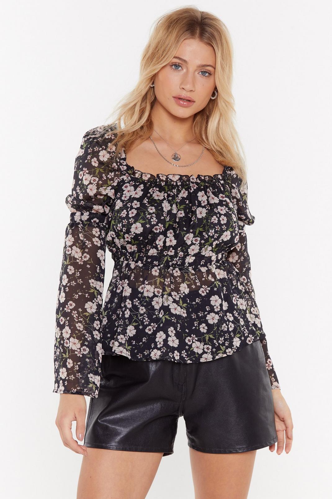 Floral Chiffon Ruched Blouse image number 1