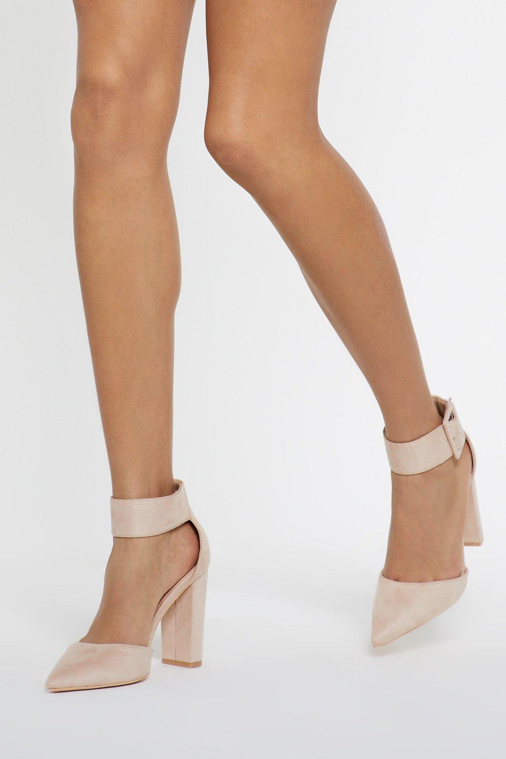 nude pointed block heel