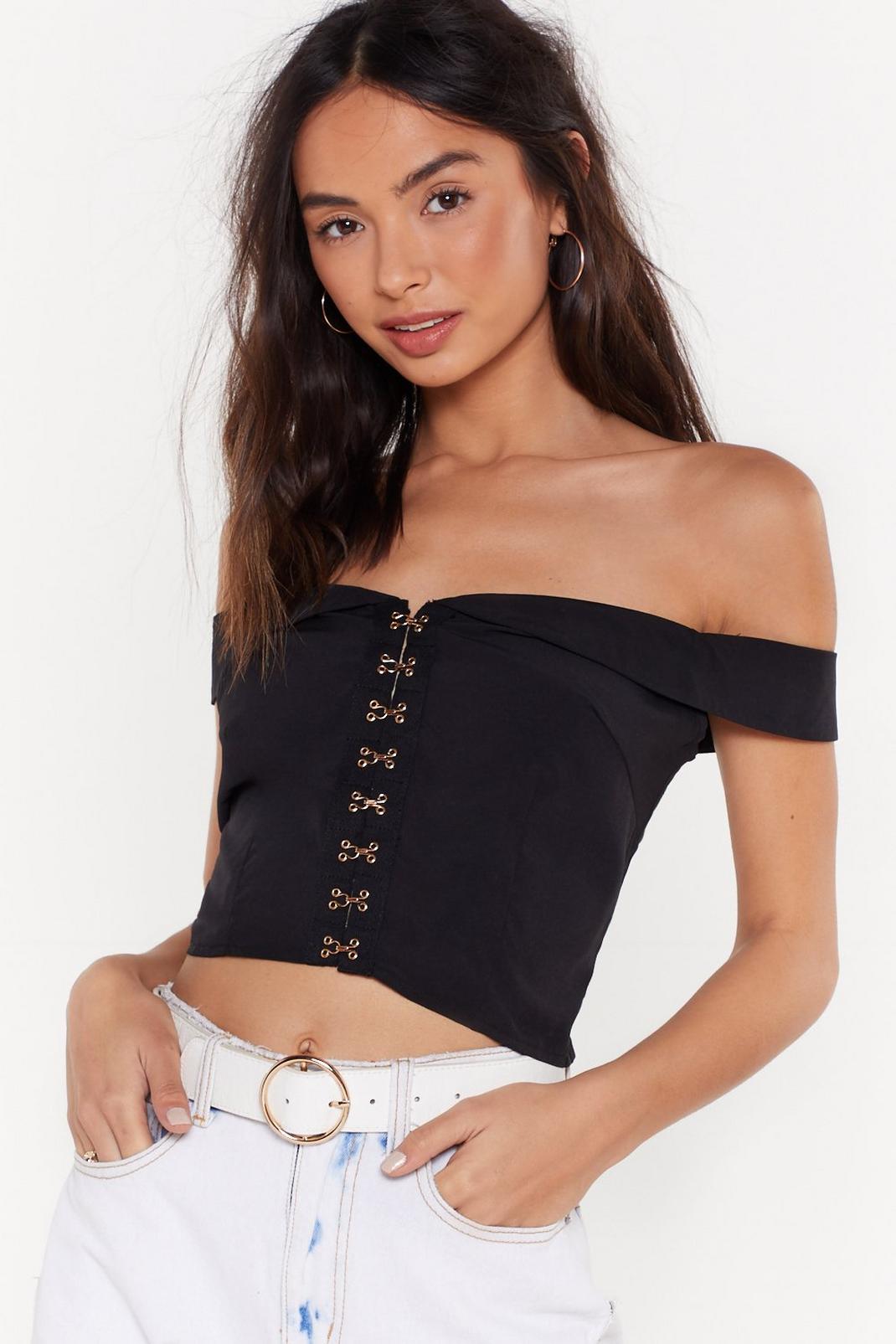 Off-the-Shoulder Hook and Eye Fitted Top image number 1