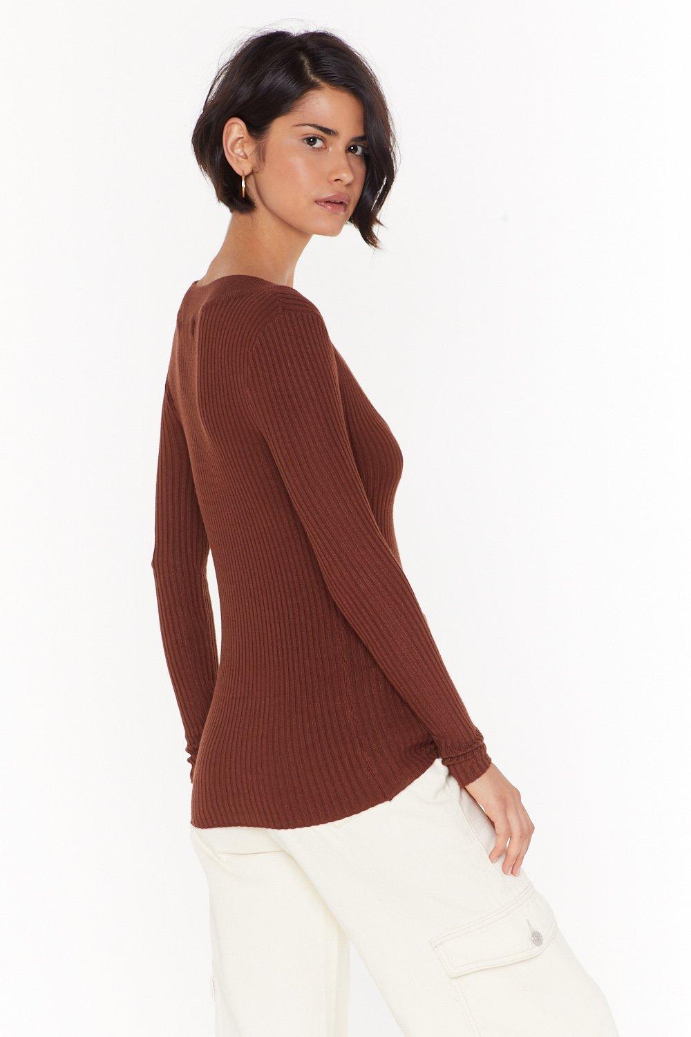 V-neck ribbed knit sweater
