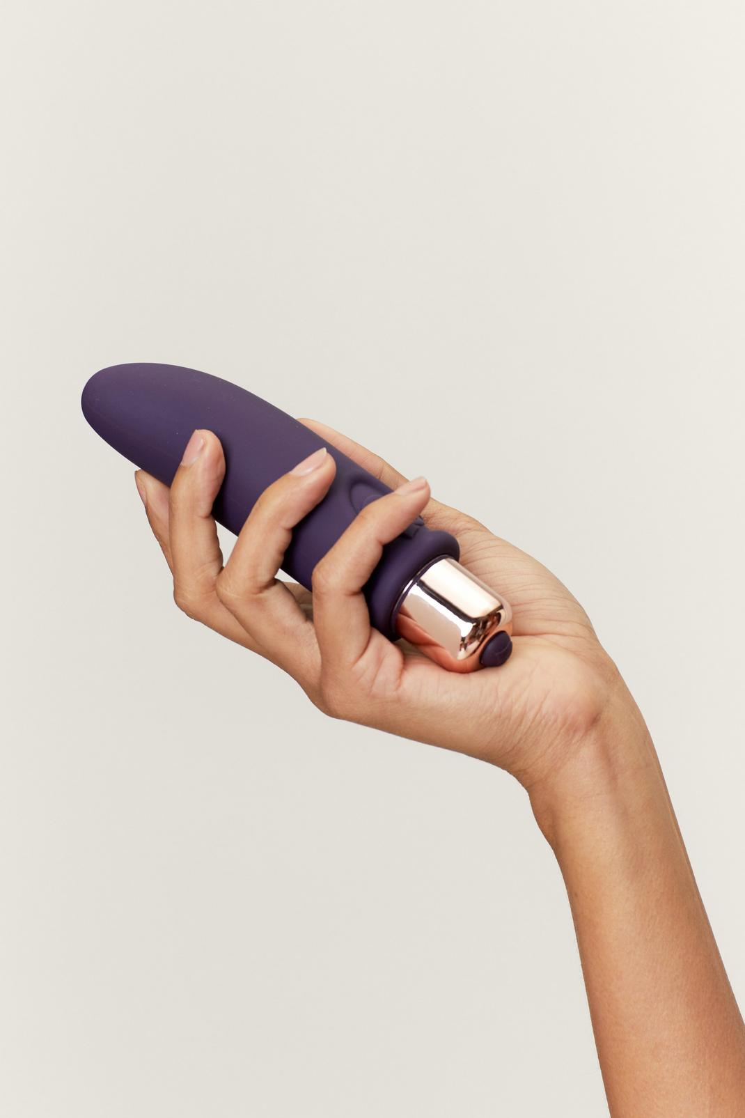 Purple Nailed It Vibrator and G-Spot Stimulator Set image number 1