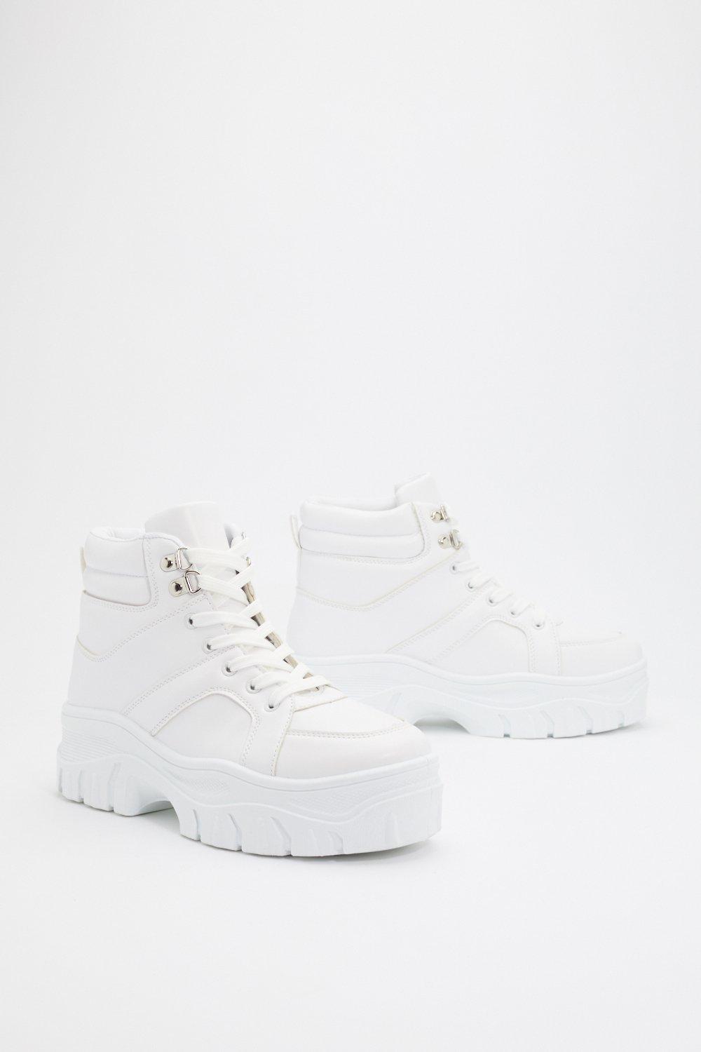 Chunky 2025 sneaker boots