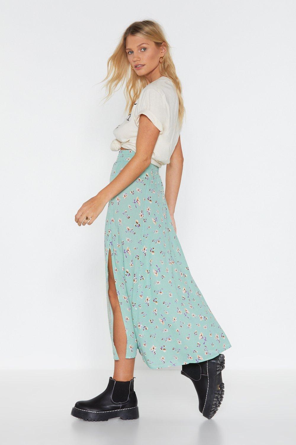 Floral maxi skirt with 2024 slits on both sides