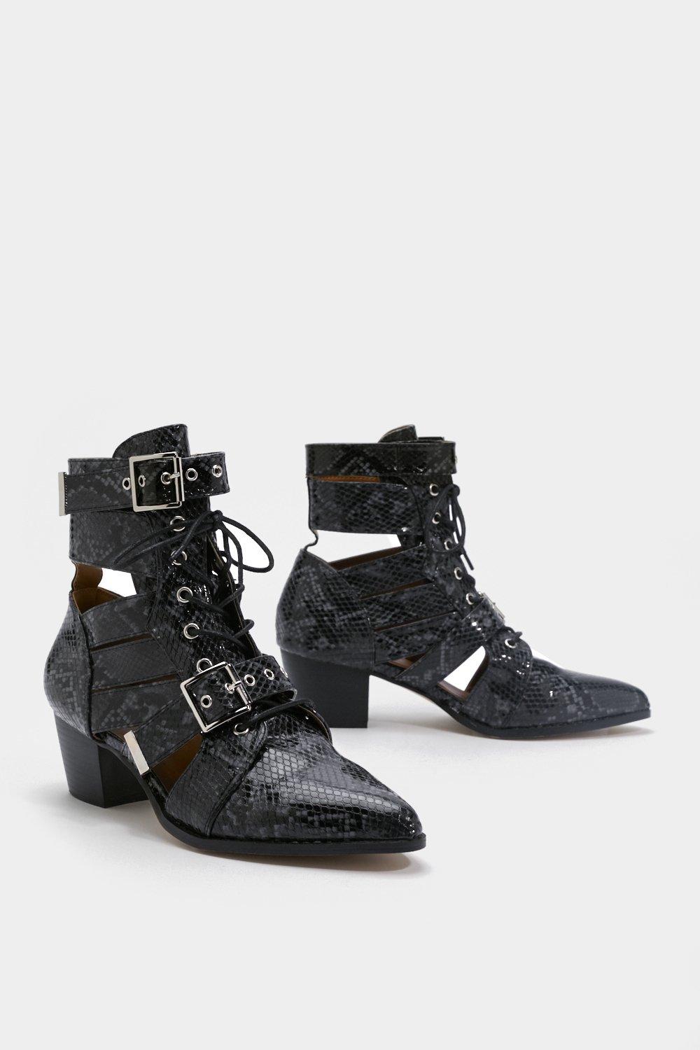 Nala cut hot sale out boot