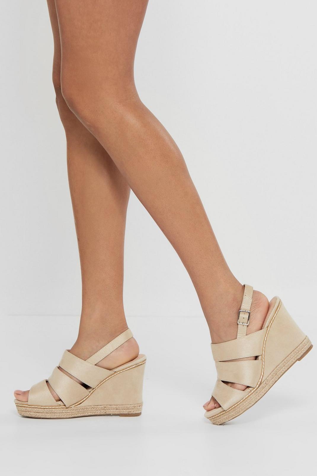 Immi Cut Out Wedges image number 1