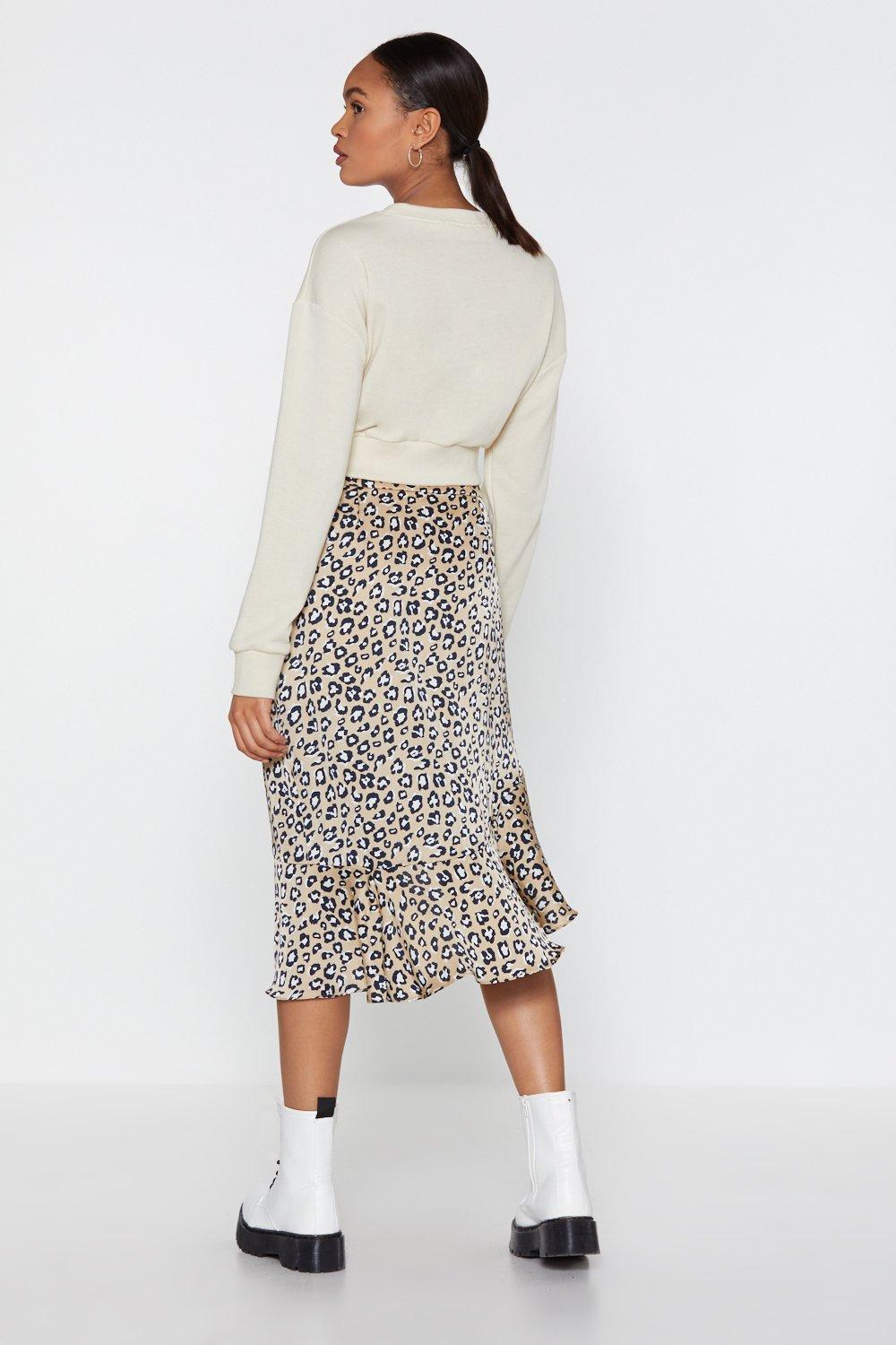 Nasty gal 2024 leopard midi skirt