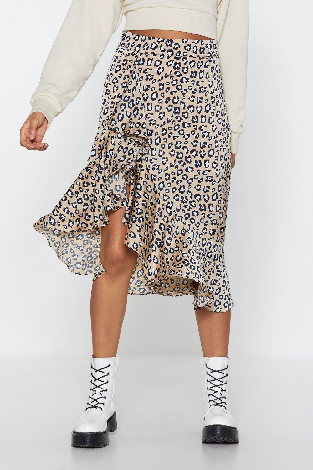 Jupe mi longue a volants et imprime leopard Nasty Gal