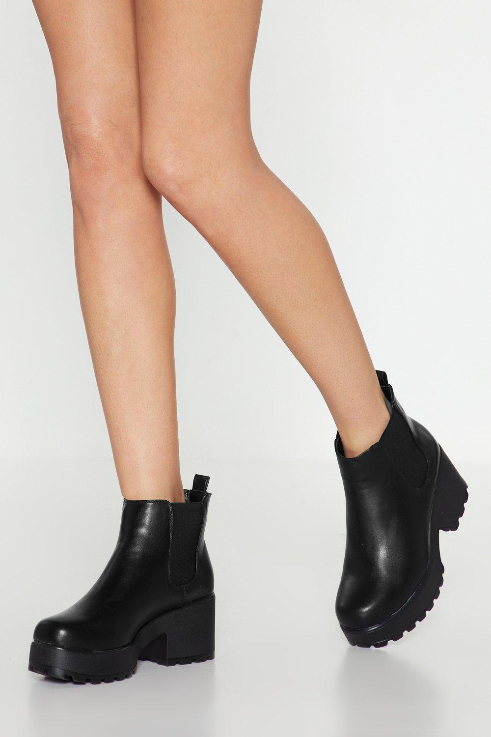 Ankle boots with rubber heel online