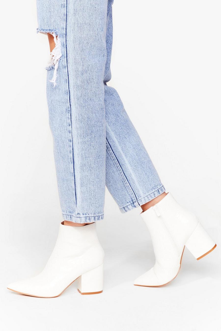 White Here Ankle Boots