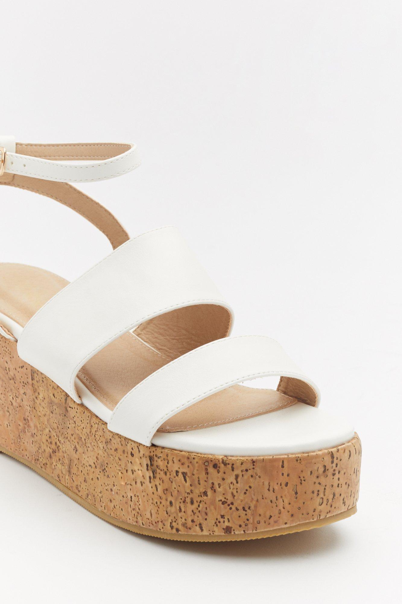 Cork flatform store