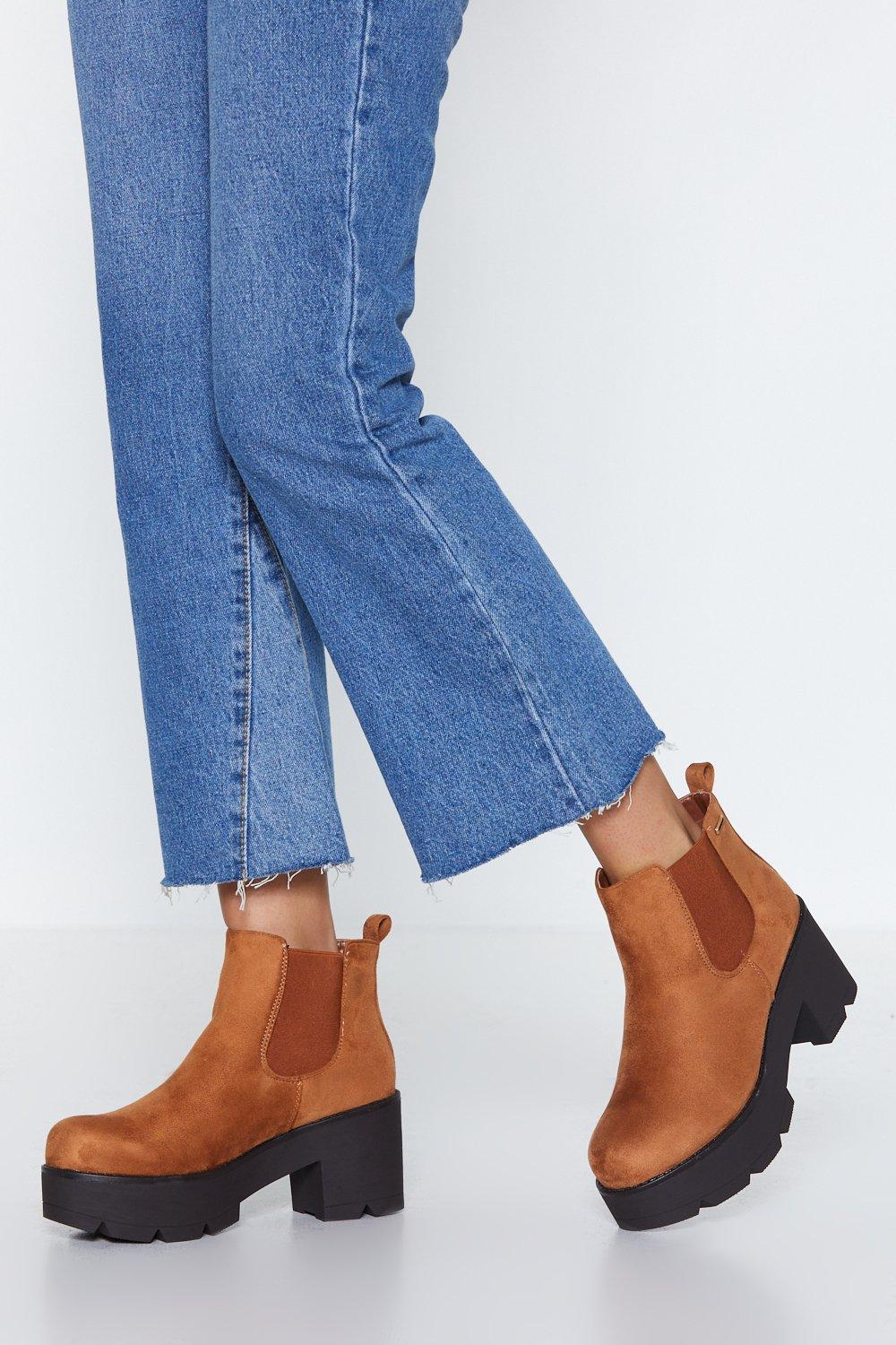 Top of the 2025 world platform chelsea boot