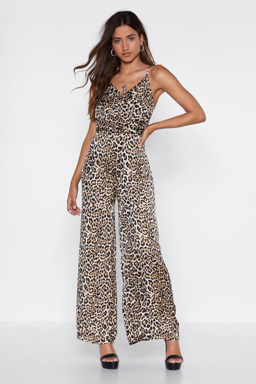 what's a jumpsuit