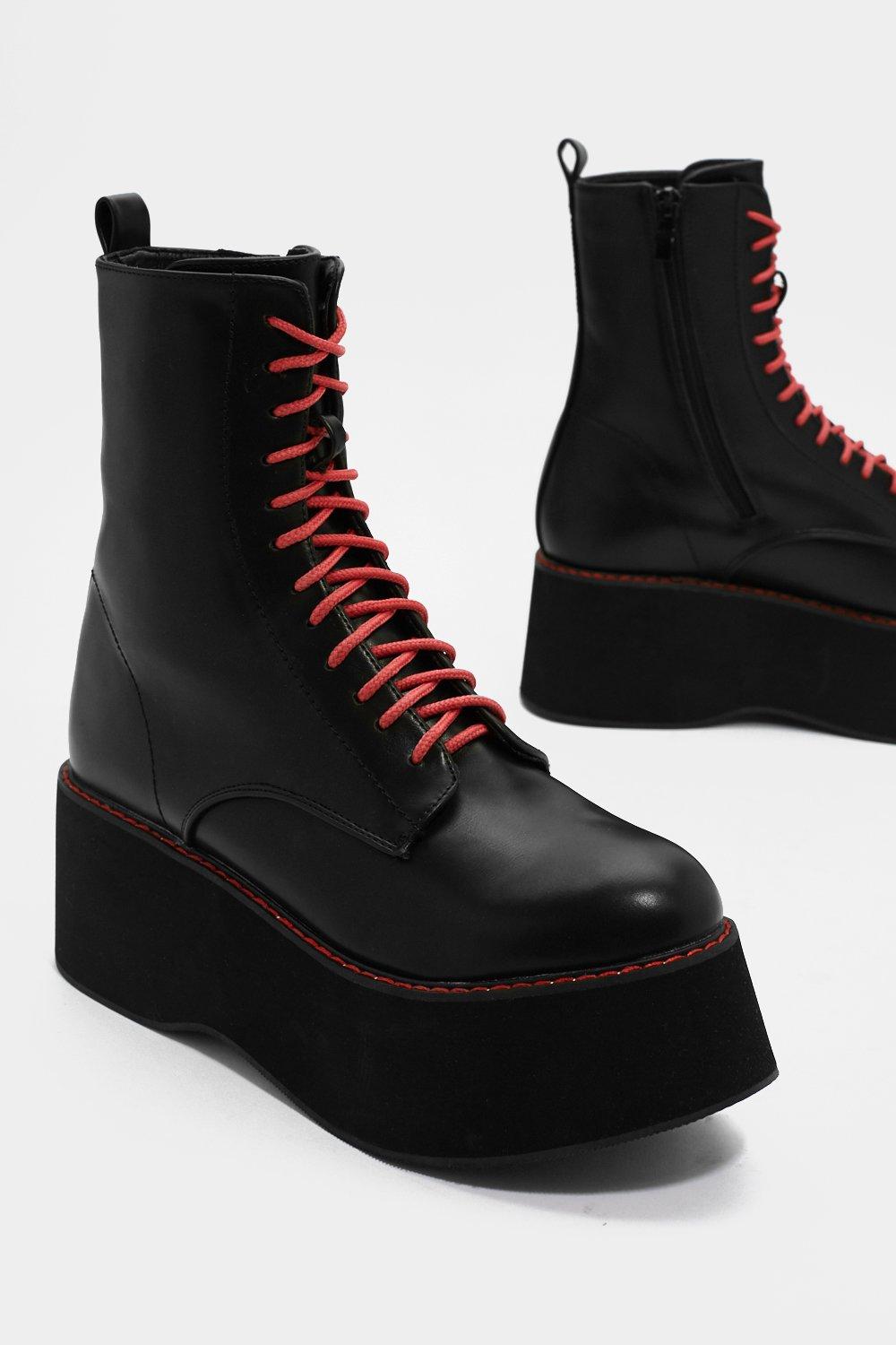 Oracle mega platform on sale boots