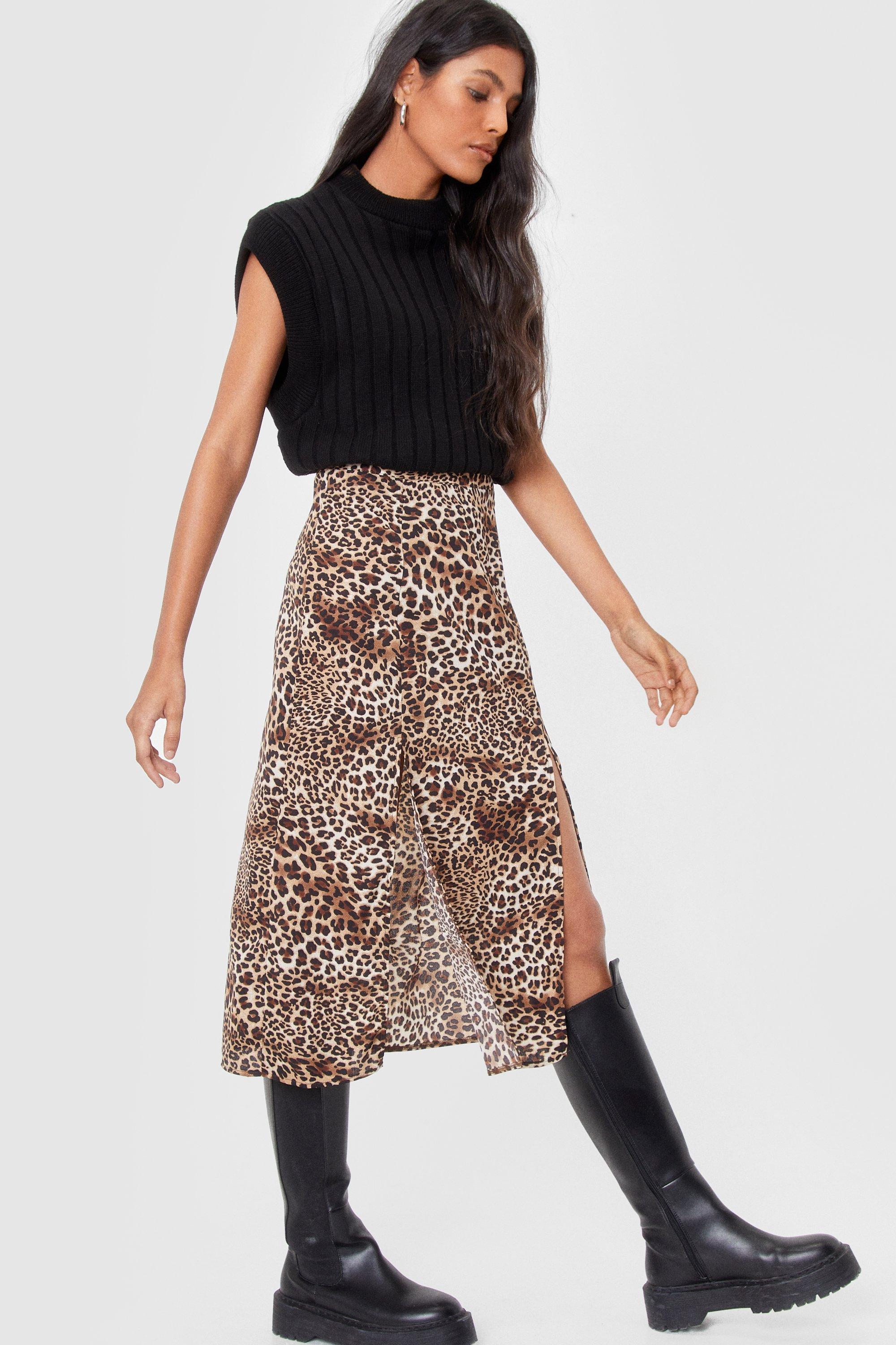 Nasty gal 2025 leopard midi skirt