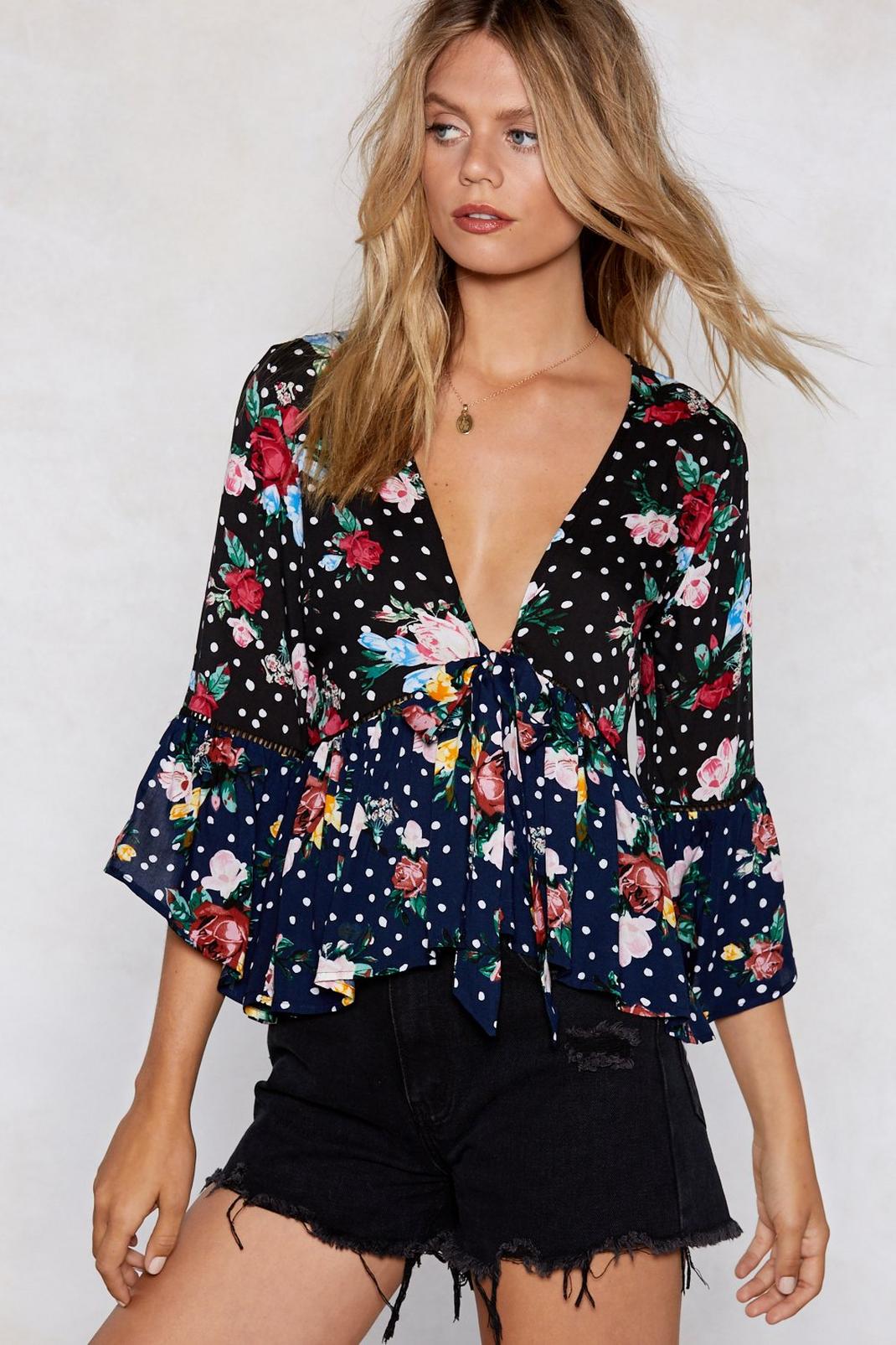 Twist and Shout Floral Top image number 1