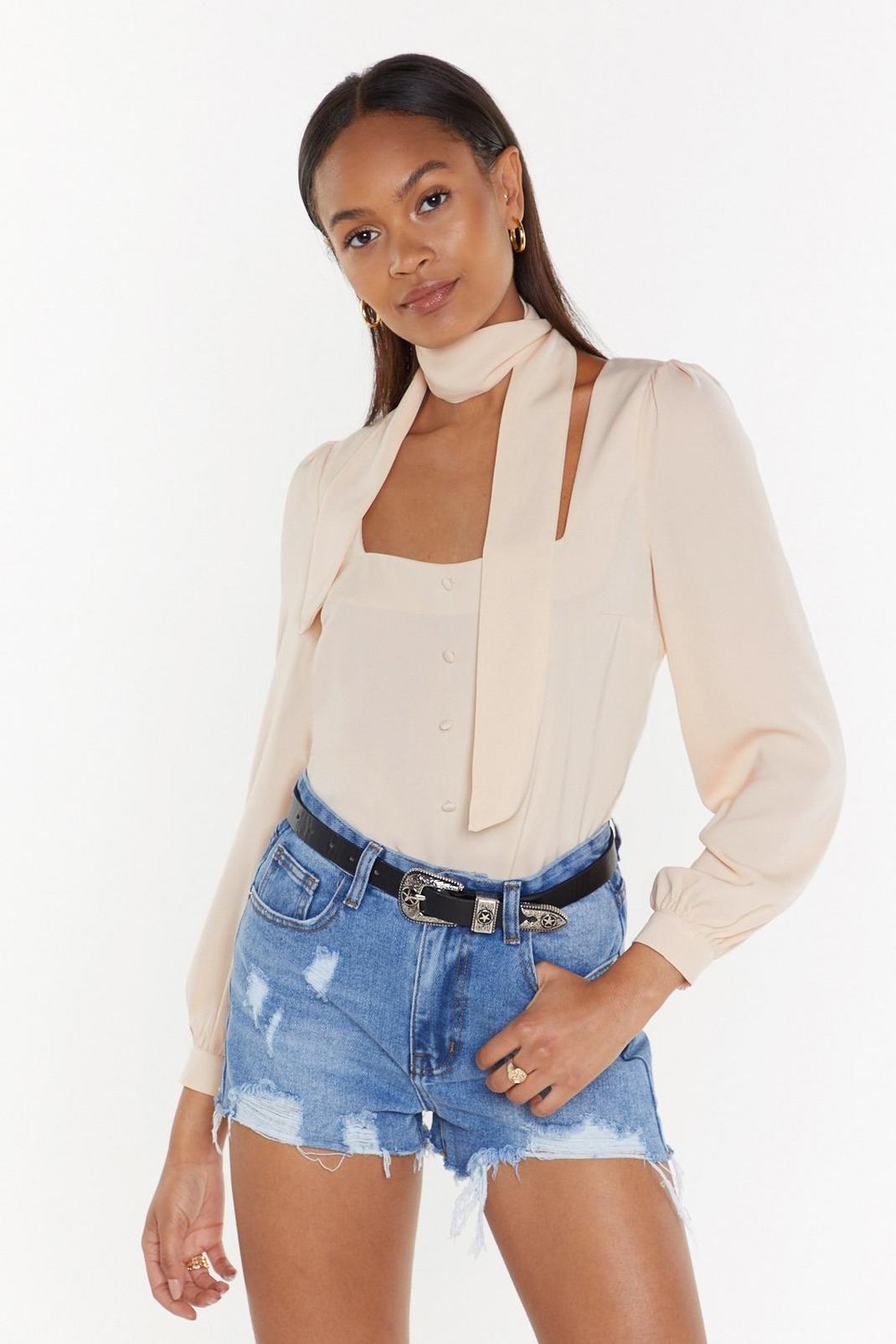 Neck and Neck Choker Blouse image number 1