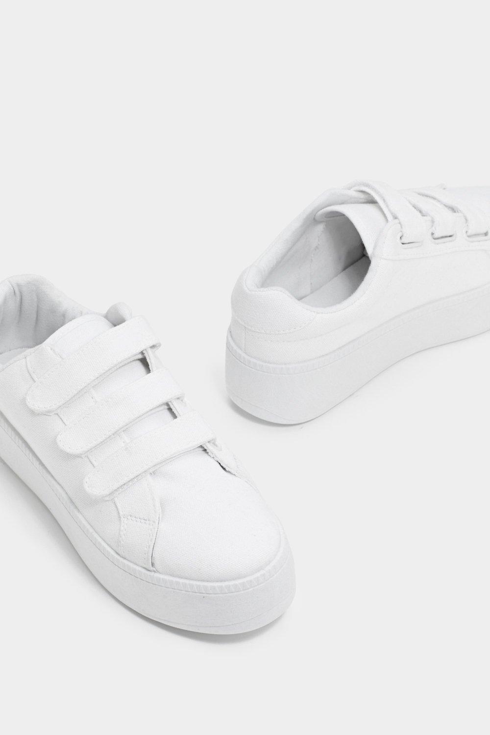 White platform deals velcro sneakers