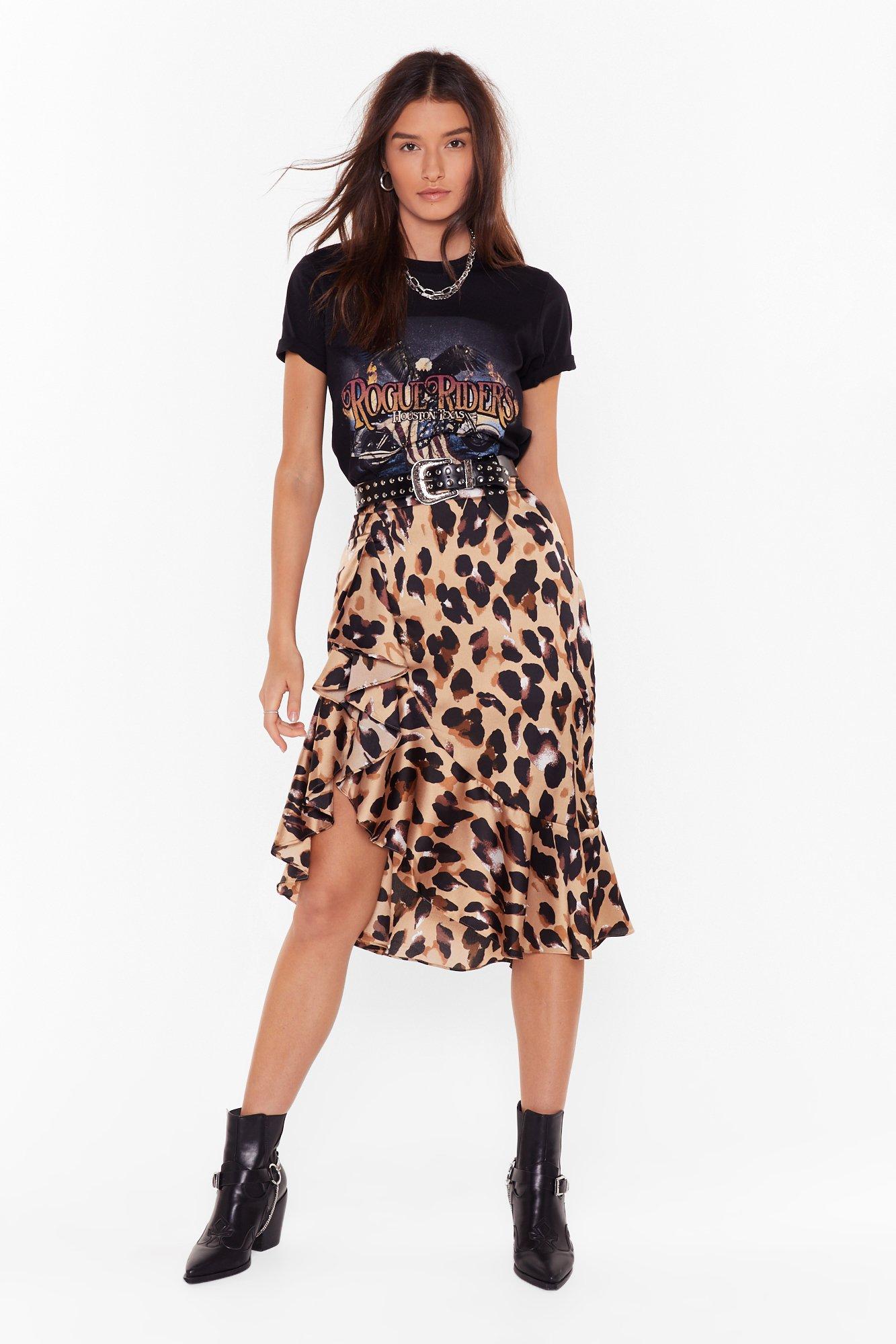 mid length leopard skirts girl