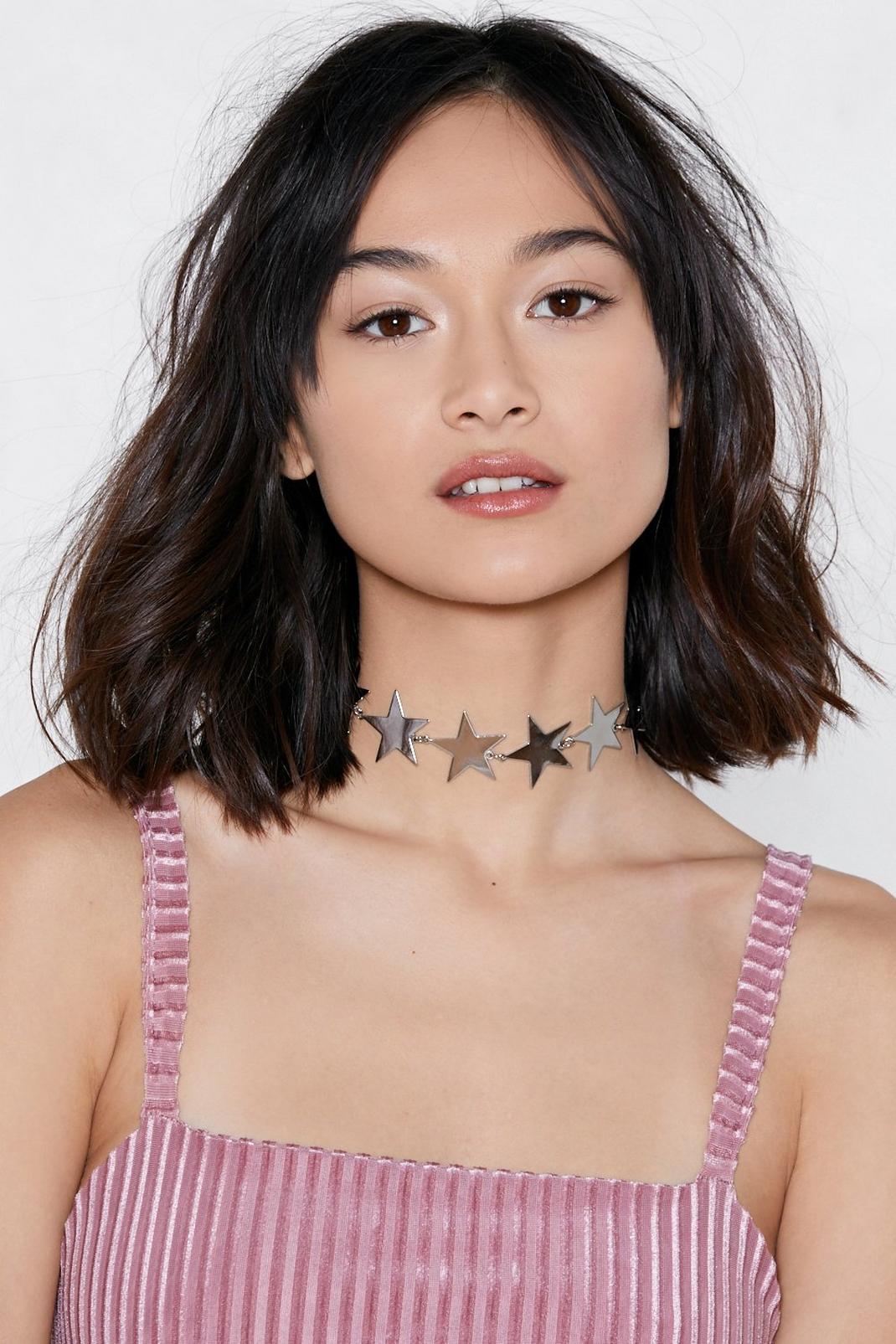 Make It an Event Star Choker image number 1