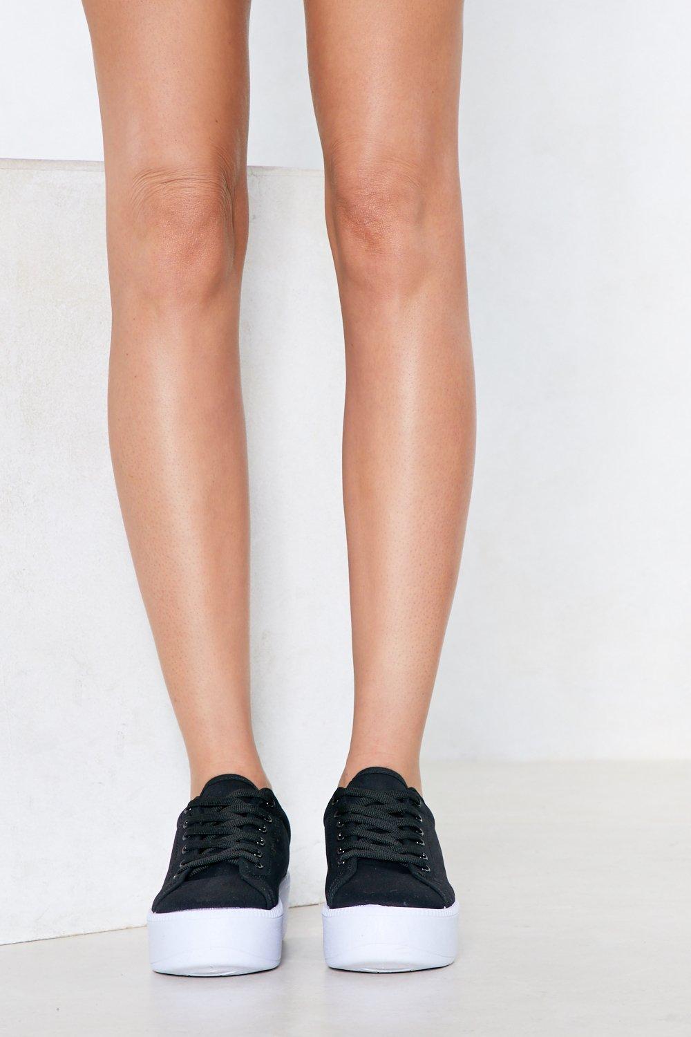 Rise Up Chunky Platform Sneaker Nasty Gal
