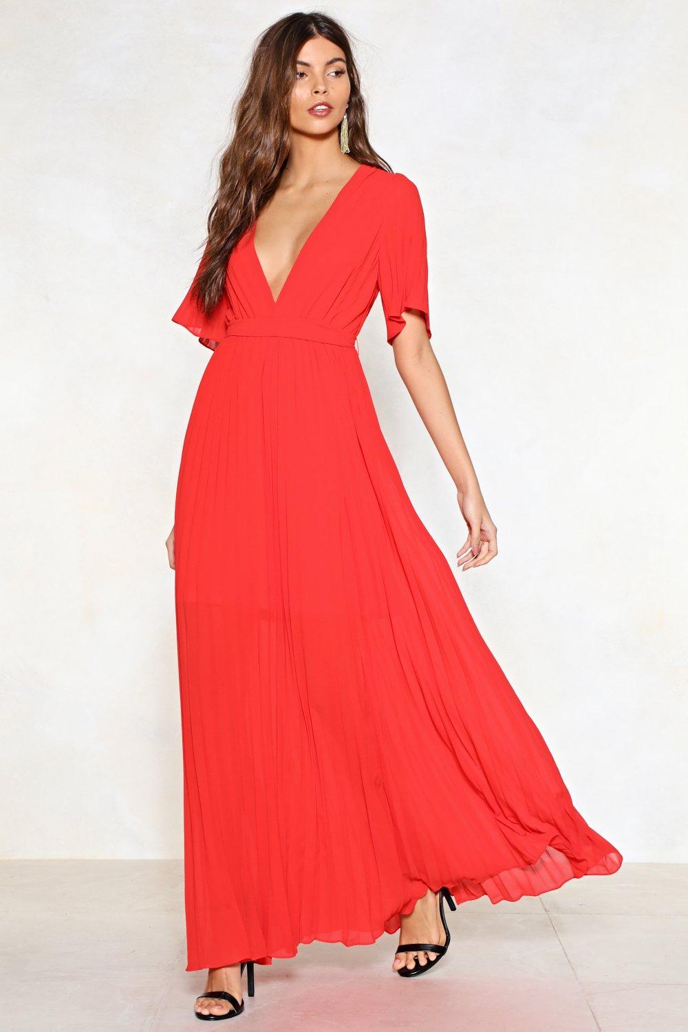 pleated dress maxi