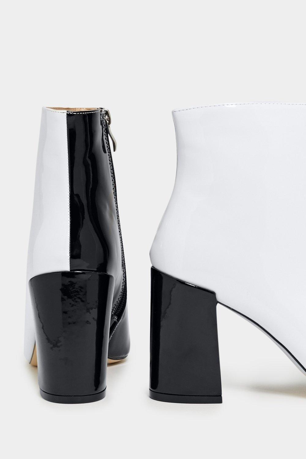 White boots hotsell nasty gal