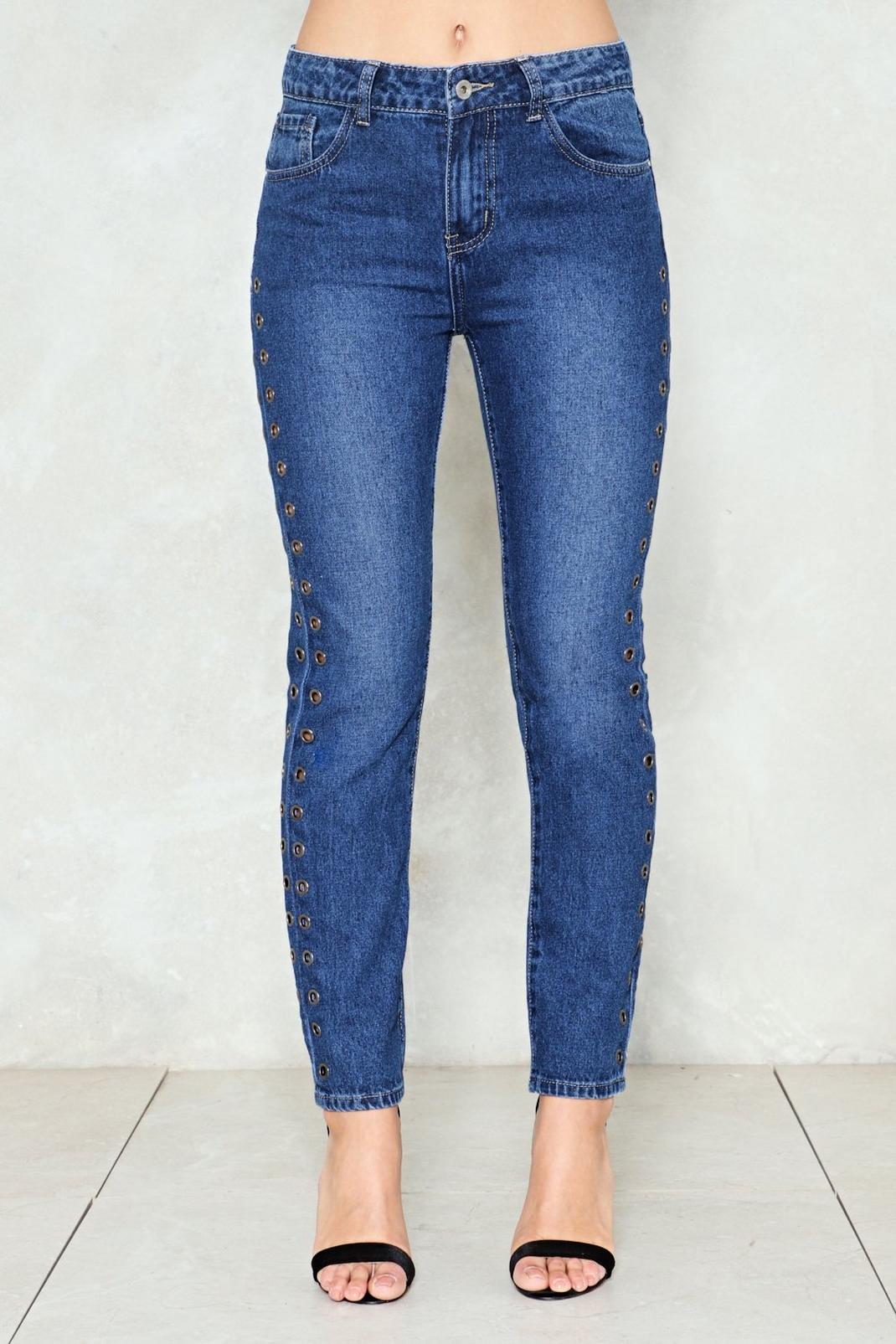 106 All Eyelets on You Jeans image number 2